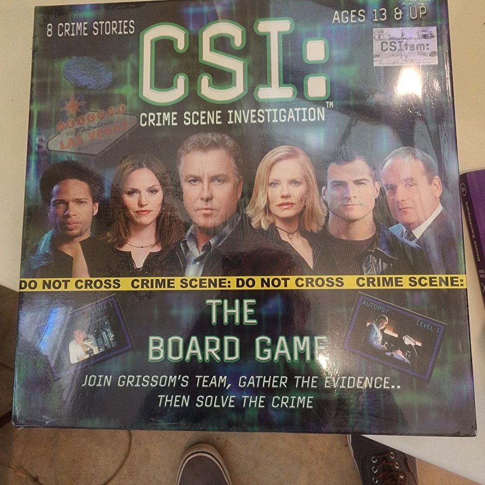 CSI: The Board Game New Sealed Packaging Crime Scene Investigation 2005